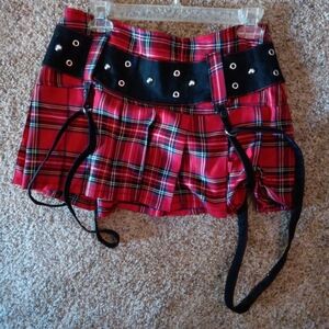Tripp NYC red tartan plaid and black strappy pleated schoolgirl skirt S